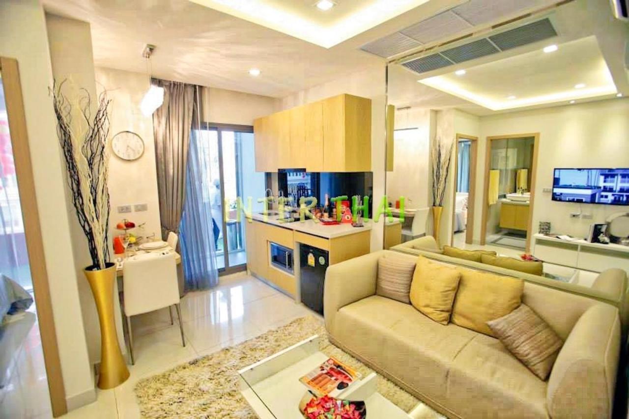 Arcadia Beach Resort Pattaya Eksteriør billede
